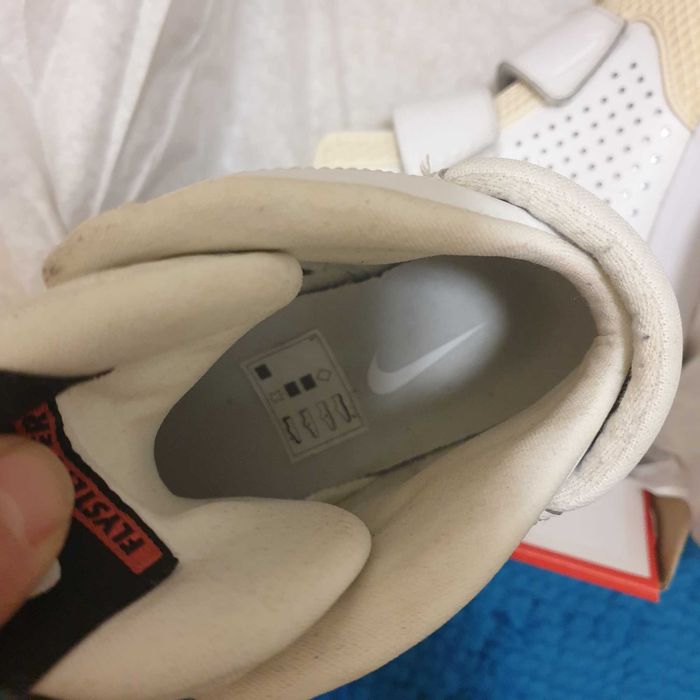 Nike Flystepper 2K3 albi ...purtati odata, stare impecabila !!!
