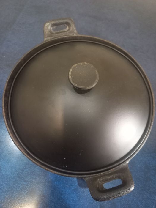 Казан чугунный на 2 литра