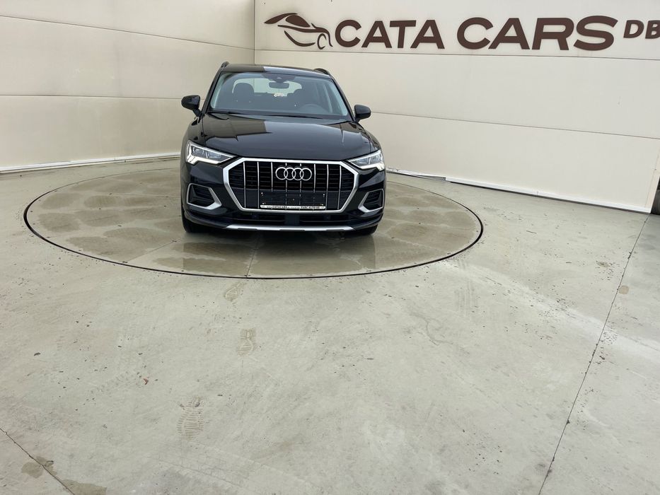 Audi Q3 Audi Q3 35TFSI, 150CP, LED, Cockpit, Distronic, Keyless, Carplay