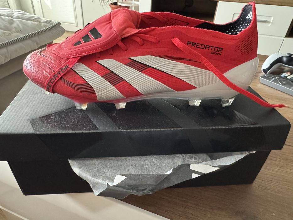 Бутонки Adidas Predator