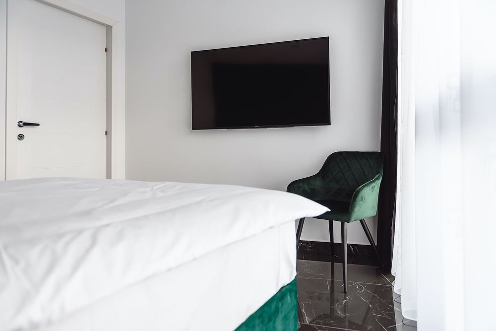 De închiriat în regim Hotelier - Apartament nr. 3 BLACK & WHITE