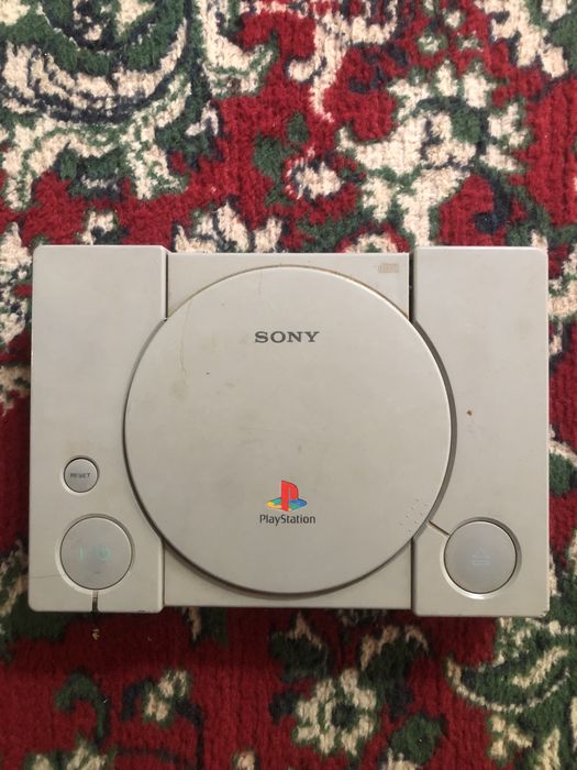 Playstation one 1