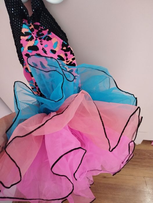 Рокля за танци .Еластична