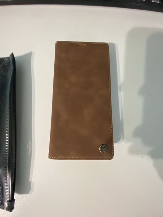 Husa Iphone 16 Pro Max CaseMe din piele noua (tip portofel)