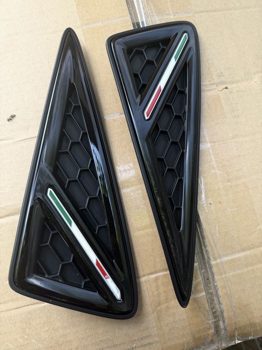 Lamborghini Urus Ornament logo Aripa Aerisire Ventilatie aer