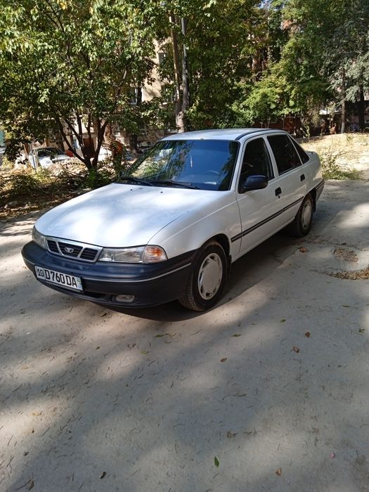 Nexia 1 . 1996 год. Белый.