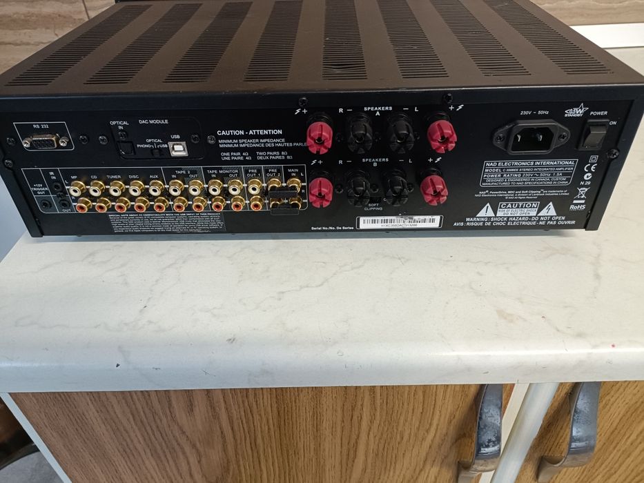 NAD C356BEE, amplificator stereo, perfect funcțional, sunet extraordin