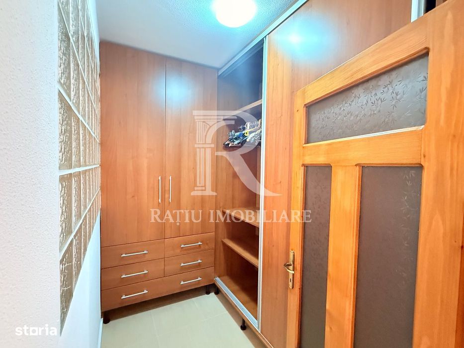 Casă spațioasă de închiriat | 4 dormitoare | Sânmartin