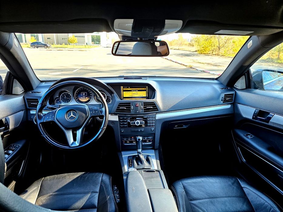 Mercedes E350 Benzina 306 cai