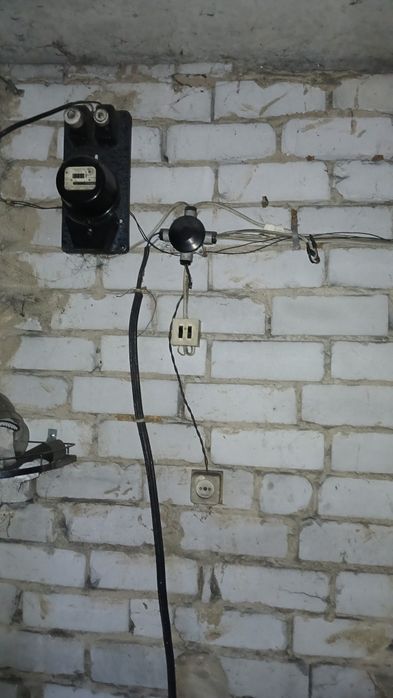 Гараж продам в центре