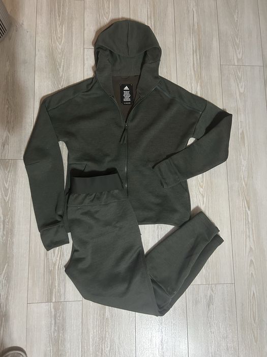 Addidas дамски комплект