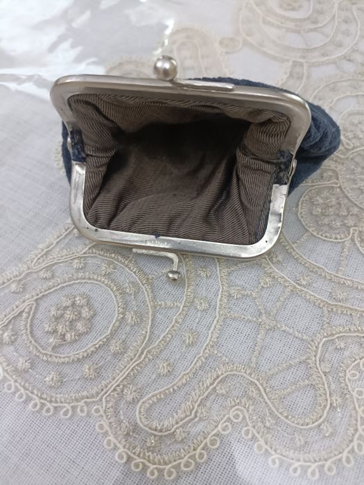 Бархатный кошелек .