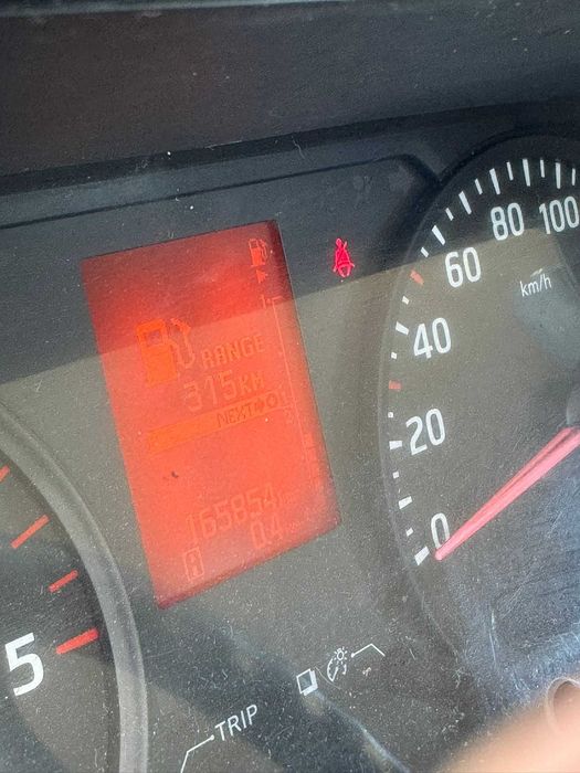 Продавам Nissan Cabstar до 3,5 тона