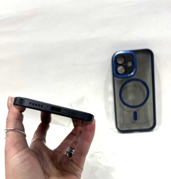 iPhone 16, Black, 128GB, doar 23 cicluri de încărcare, impecabil!