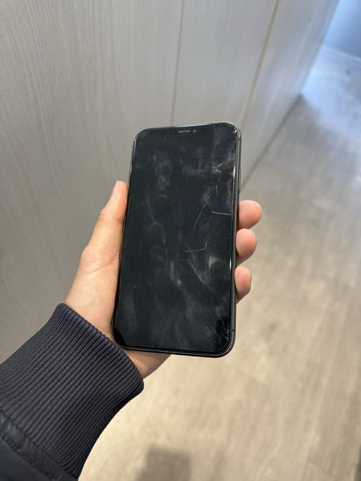 Iphone 11 в хорошем состоянии