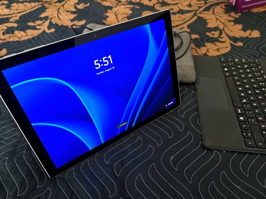 Laptop/tableta Microsoft Surface Pro 7+ i5