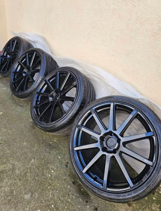 Oригинални джанти AEZ – 19 цола + летни гуми