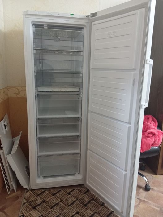 Морозильная камера BEKO