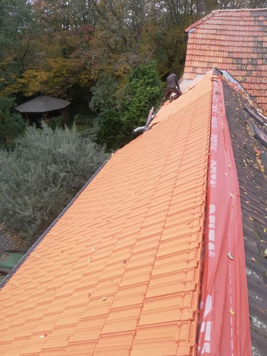 Tigla metalică și acesorii