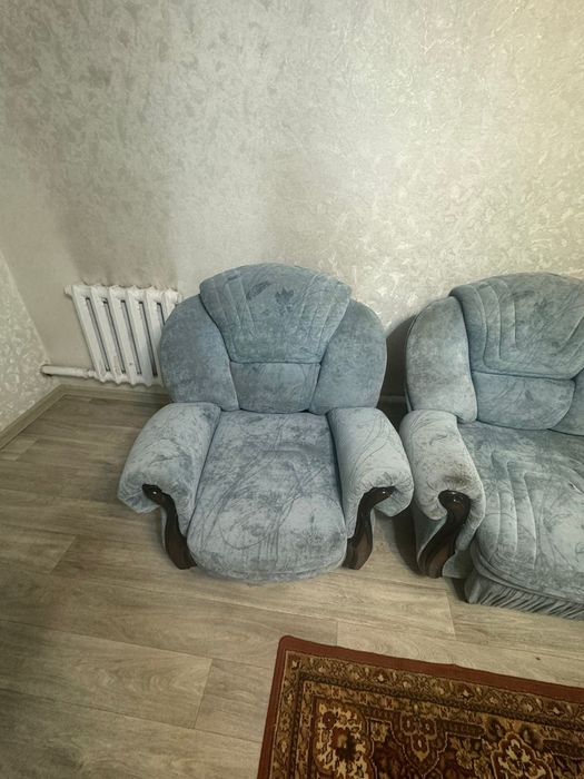 Диван с креслами