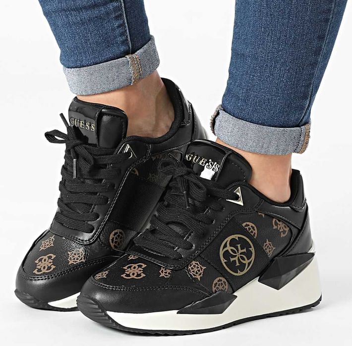 Сникърси Guess 36 номер НОВИ маратонки