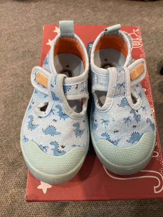 Детски сандали и пантофи цена за 3броя