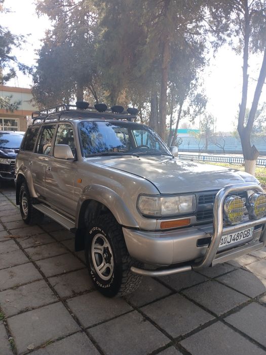 Toyota land cruiser 80