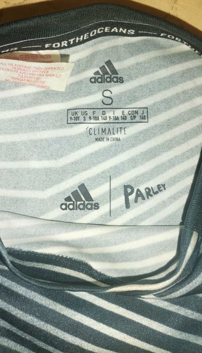 Тениска Adidas Parley, ръст 140 см
