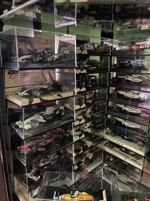продавам колекция  формула 1 - Minichamps и Spark 1.43  1974 - 2025 г.