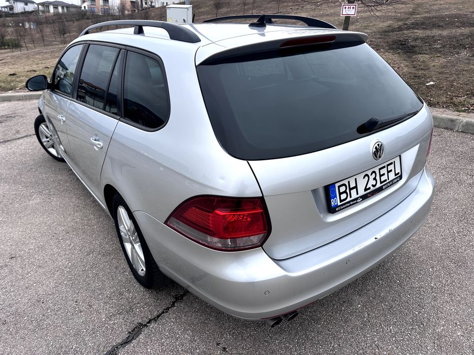 VOLKSWAGEN Golf 2012 — imagine 2
