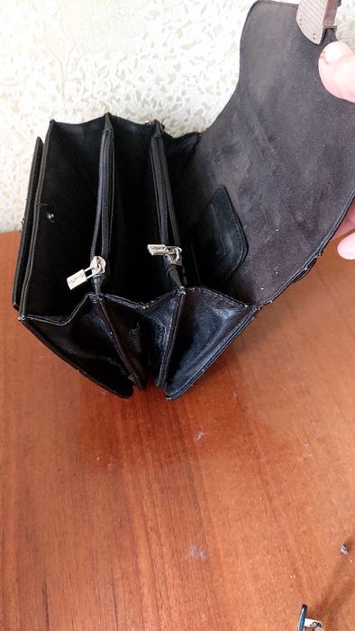 Продаётся мужская сумка барсетка