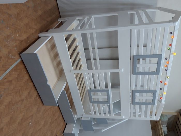 TRANSPORT GRATUIT.Pat etajat-supraetajat.Cod 2607.