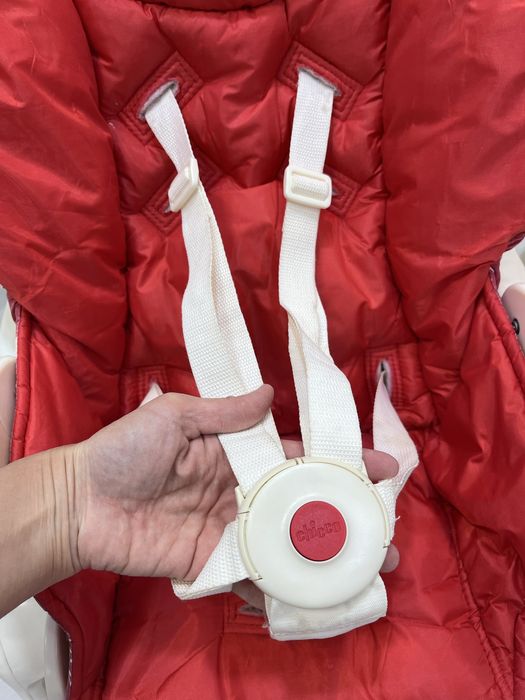 Продам Chicco детский стульчик