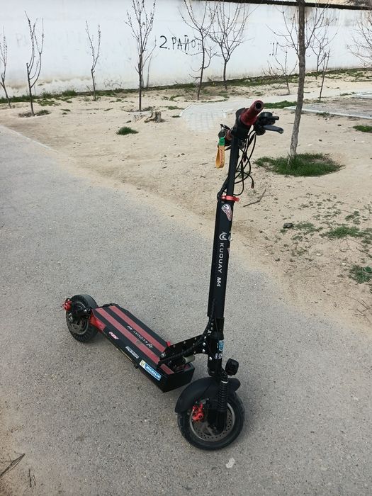 Электросамокат куго м 4