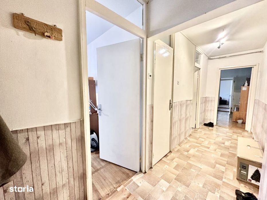 Apartament spatios - 3 camere - etaj ideal - zona Girocului