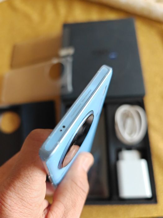 Vivo x90/12-256/, отличен.