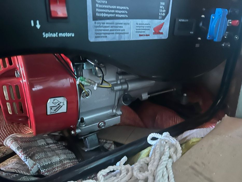 Генератор Хонда Av5500