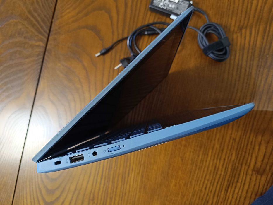 Лаптоп HP ProBook с IPS тъчскрийн дисплей и Windows 11