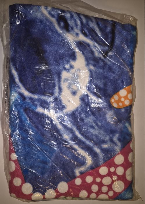 Prosop de plaja din microfibra cu uscare rapida