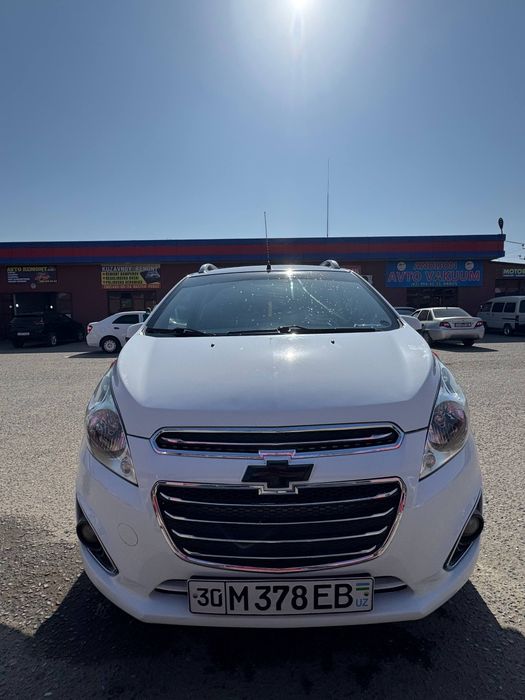 Продаётся спарк 2016