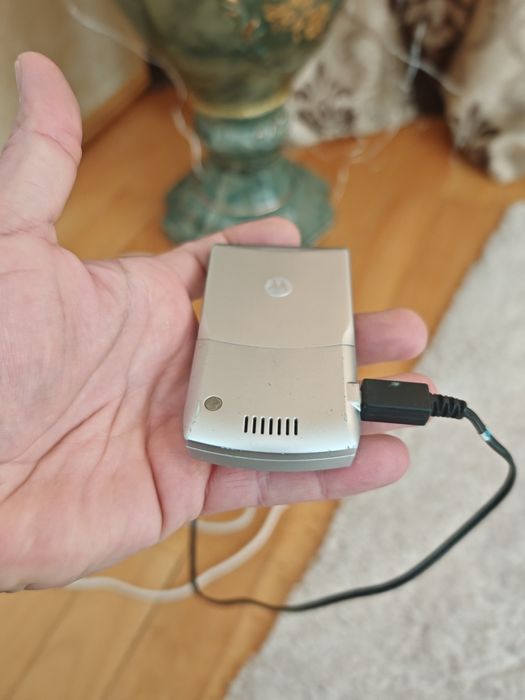 Telefon  Motorola V3 RAZR