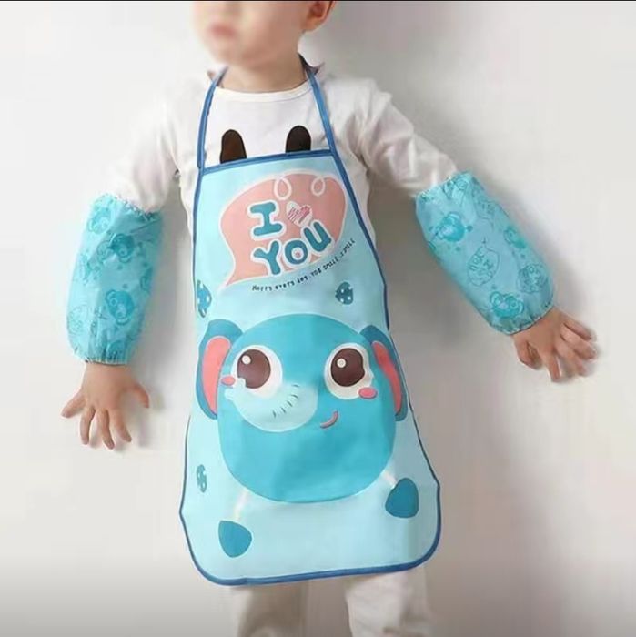 Продается детский фартук и нарукавники