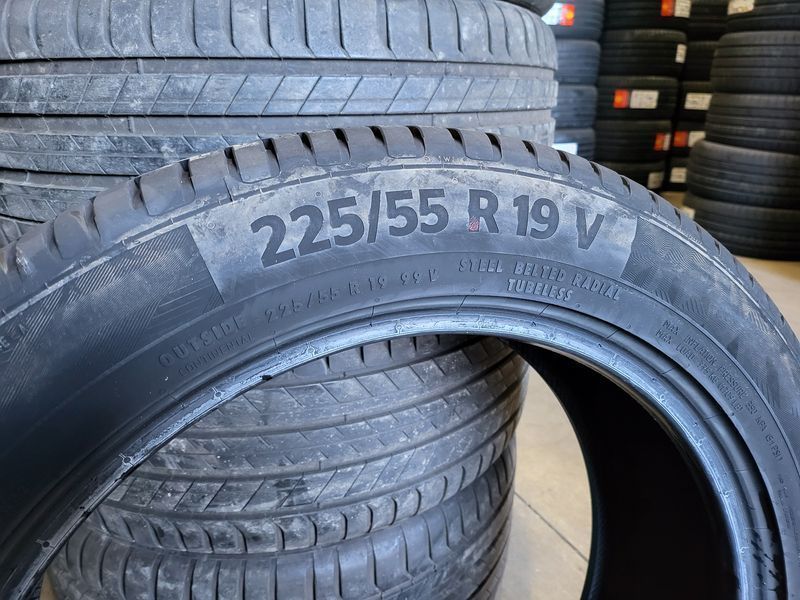 225/55/19 Continental 2бр