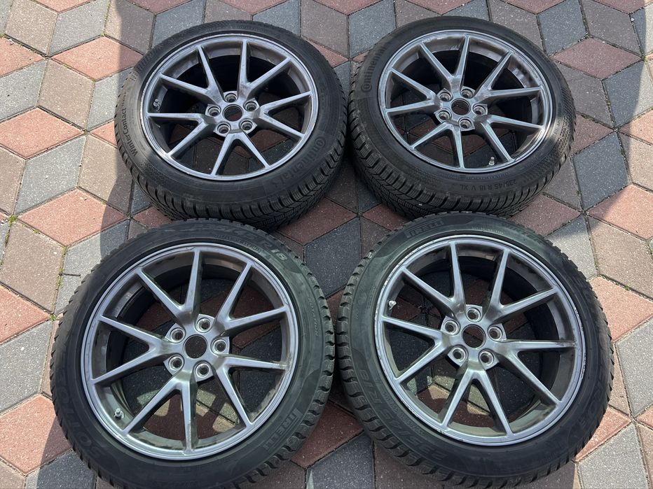 Jante R 18 ORIGINALE TESLA cu anvelope de iarna 235/45/18 Dot2024