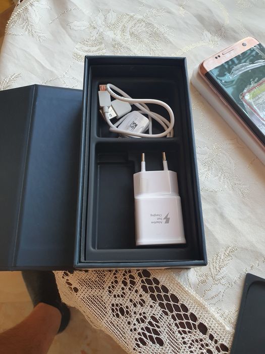 Vând Samsung Galaxy S7 Edge Ca Nou