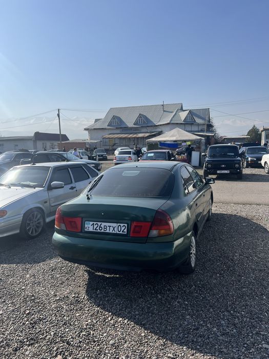 Mitsubishi carisma