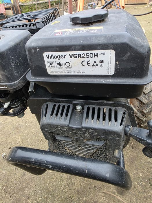 Motocultor puțin utilizat