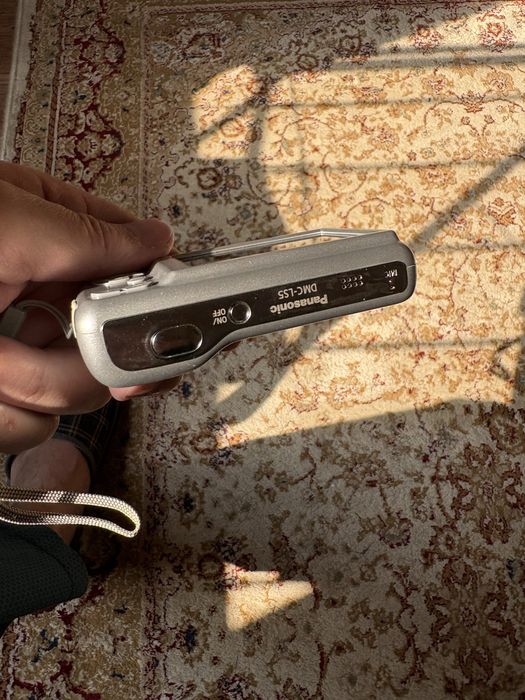 Фотоаппарат цифровой