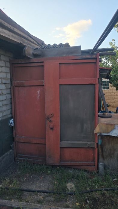 Продам металлическую хоз. Постройку, в хорошем состоянии