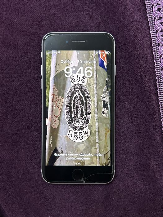 Продам SE iPhone